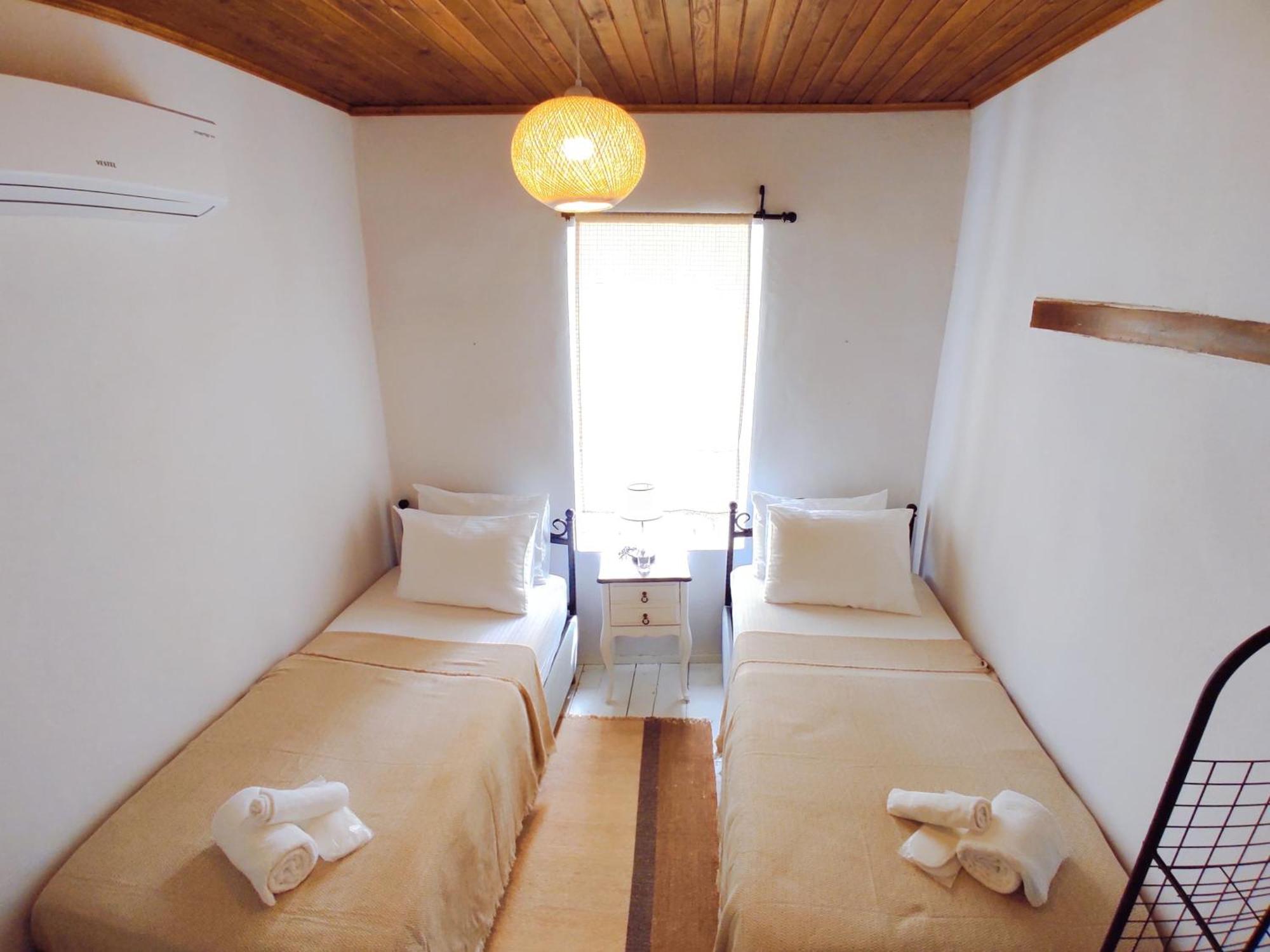Kidoni Macaron Guesthouse Ayvalı Buitenkant foto