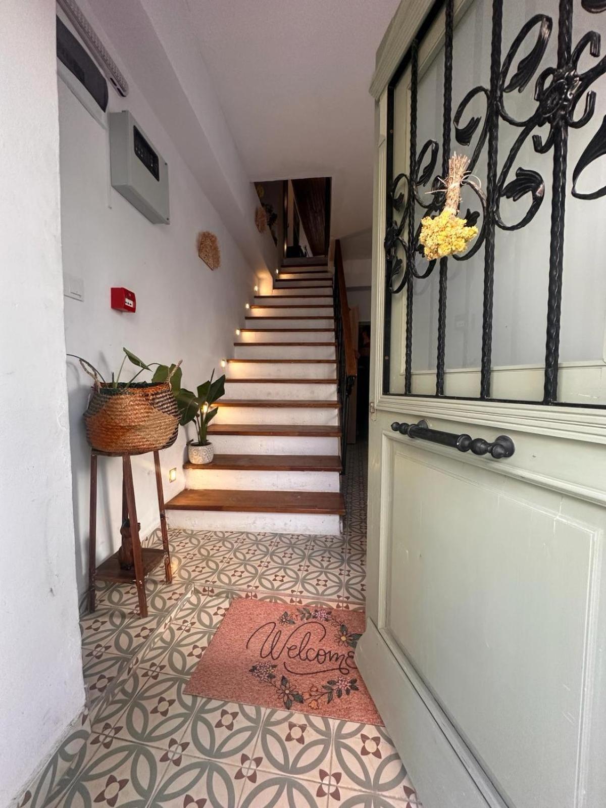 Kidoni Macaron Guesthouse Ayvalı Buitenkant foto